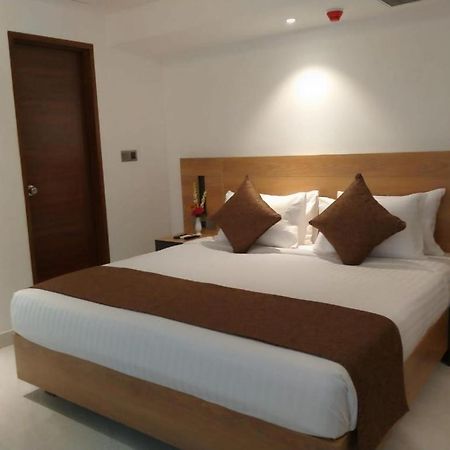 Hotel X Раджшахи Экстерьер фото